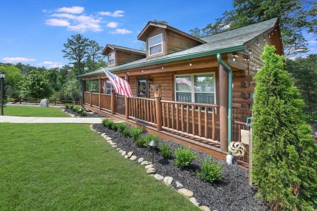 Enchanted Forest Cabin And Teepee! Lights & Laser Show! Private Hot Tub! Unique Stay! Sevierville Buitenkant foto