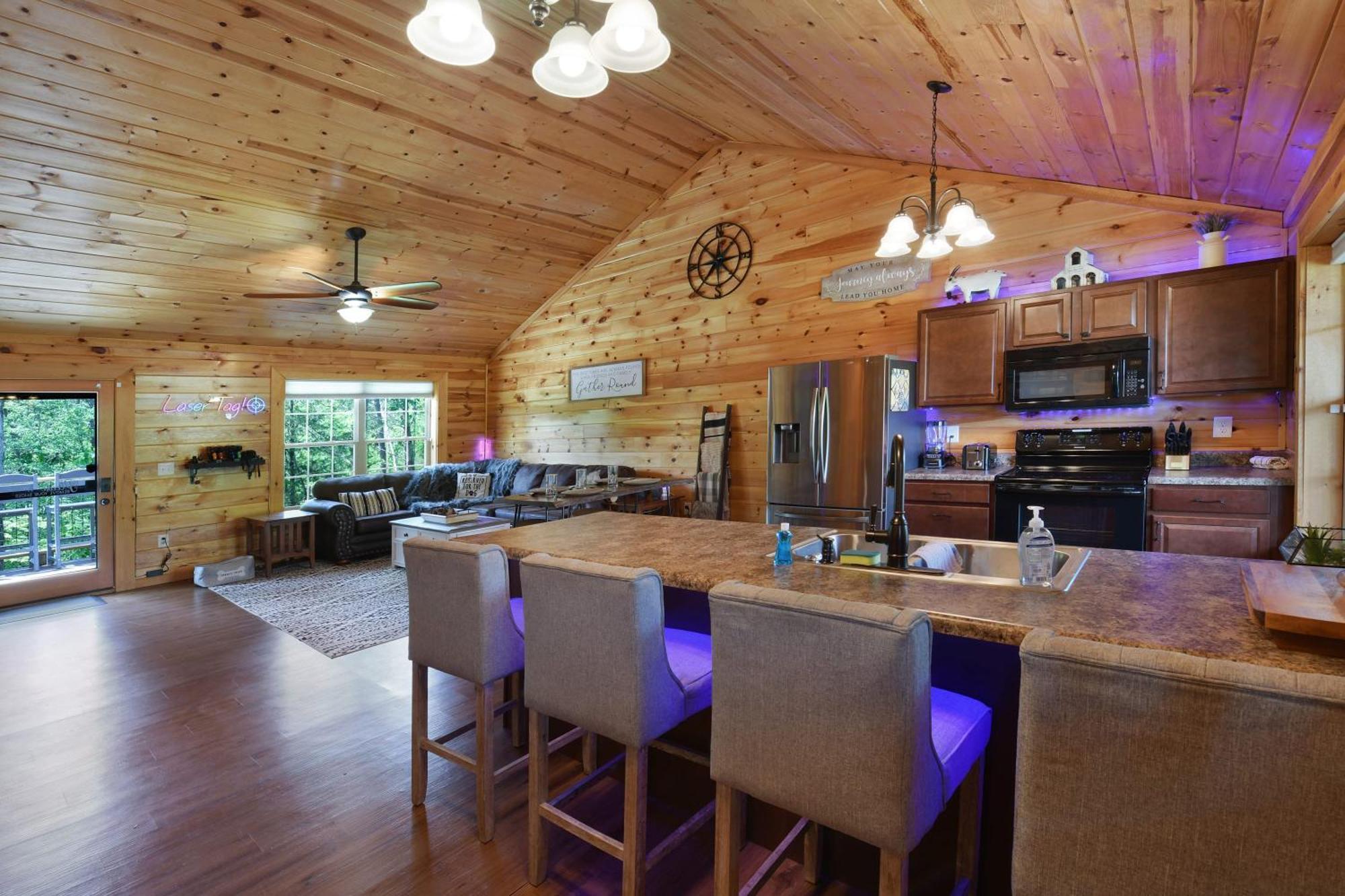 Enchanted Forest Cabin And Teepee! Lights & Laser Show! Private Hot Tub! Unique Stay! Sevierville Buitenkant foto